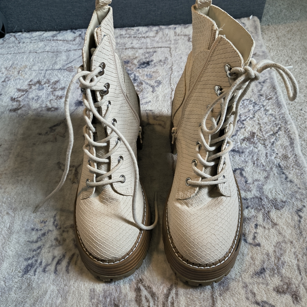 MIA Textured Cream Lace-Up Combat Boots